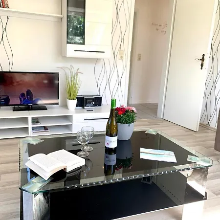 Апартаменты Ferienwohnung Roter Sand